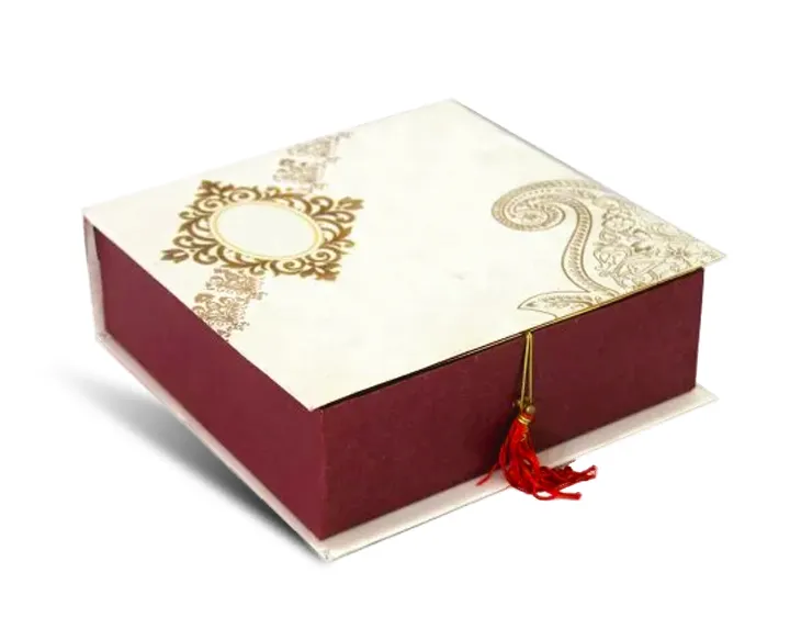 Custom-Printed-Wedding-Card-Boxes